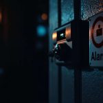 Les voleurs connaissent ces astuces” : ces protections inutiles peuvent en réalité nous mener droit à un cambriolage
